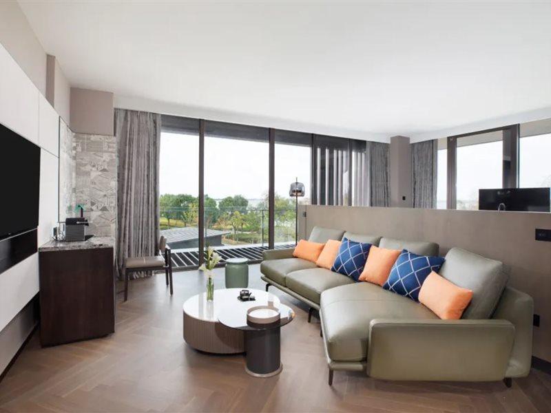 Hotel Indigo Suzhou Yangcheng Lake, an IHG Hotel Buitenkant foto