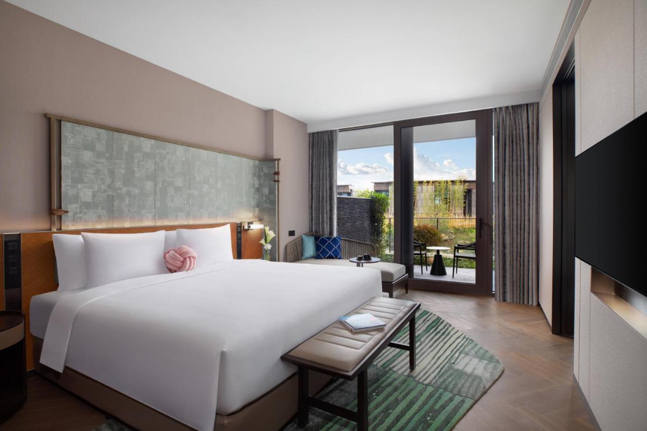Hotel Indigo Suzhou Yangcheng Lake, an IHG Hotel Buitenkant foto