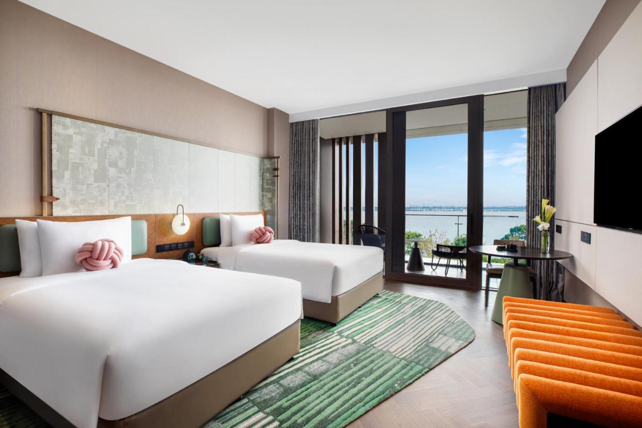 Hotel Indigo Suzhou Yangcheng Lake, an IHG Hotel Buitenkant foto