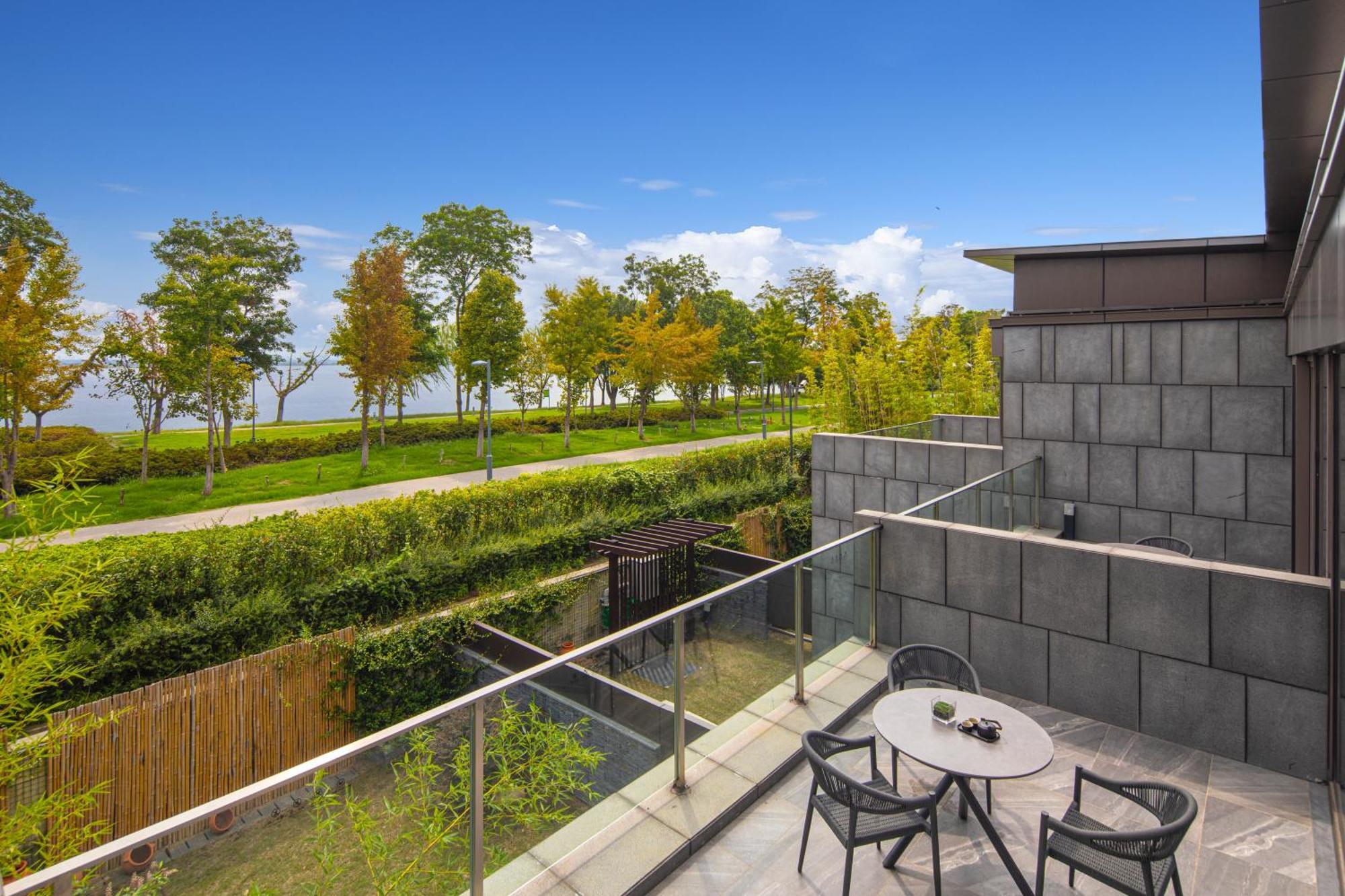 Hotel Indigo Suzhou Yangcheng Lake, an IHG Hotel Buitenkant foto